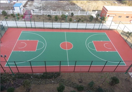 东莞丙烯酸篮球场工程_混合型塑胶跑道